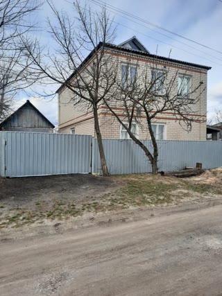 Продам двухэтажный дом