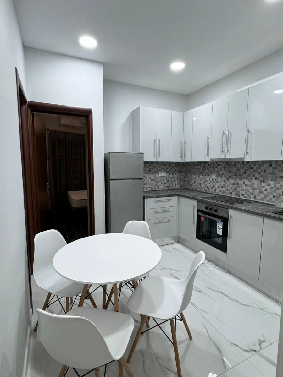 Квартира 70 м²