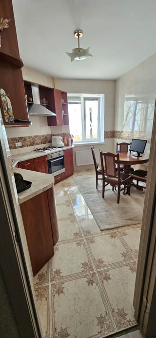 Продам 2-кімнатну квартиру Салтівка
