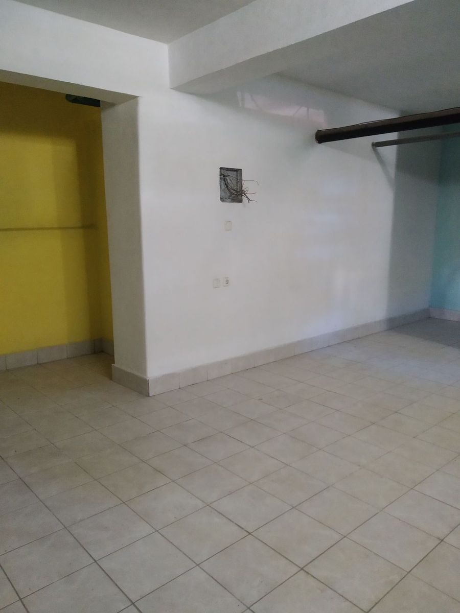 Квартира 74 м²