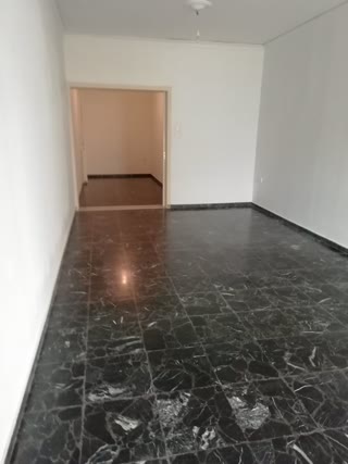 Квартира 107 м²