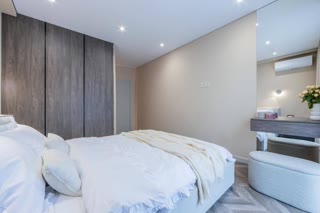 Продаж 2-кімнатної квартира в ЖК Нова Англія біля метро Васильківська