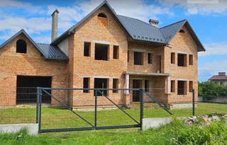 Продаж будинку 450 м² у Рясне-Руське (Львів)