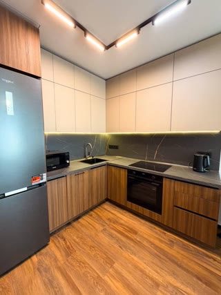 Продаж 1-кімнатної квартири в ЖК Варшавський біля ТРЦ Ретровіль