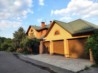 Печерськ, шикарний дім з видом на Ботанічний сад