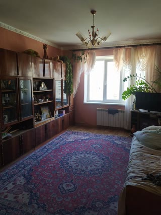 For Sale 3-room Apartment Pesochin, Mobile