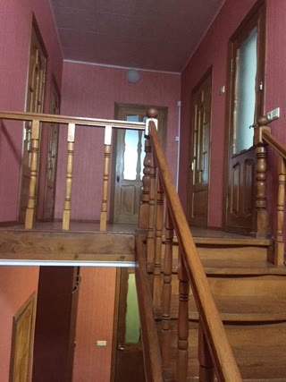 Продам будинок в смт Коротич