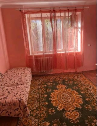 Продам гостинку Одесська