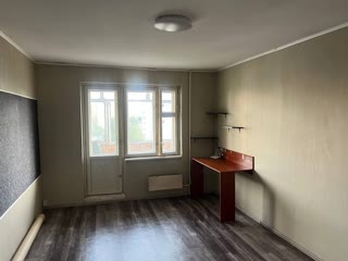 Продаж 2-кімнатна квартира на Троєщені