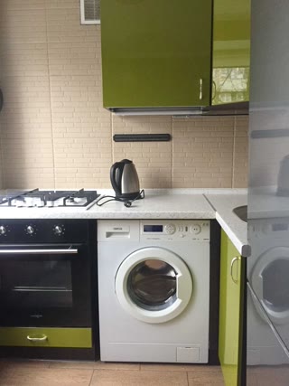 Продається затишна 1к квартира 28 кв.м, вул. Чорних Запорожців, Дніпровський район