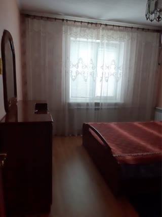 продається двокімнатна квартира