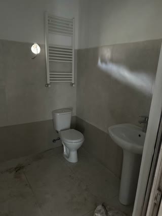 Commercial space for rent in Samgori