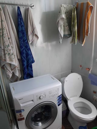Продається половина будинку, Немишлянський р-н