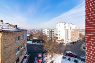 Продаж 2-кімнатної квартири біля метро Голосіївська