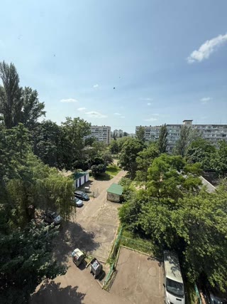 Продається  2 кім. квартира 47 м 2  Оболонський р-н