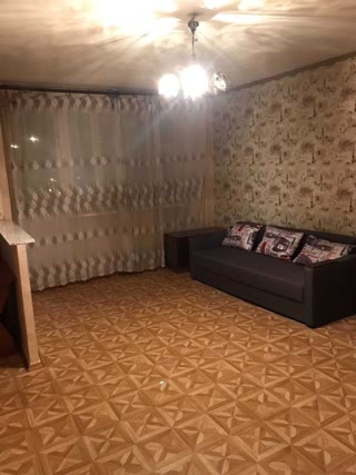 Продам 1 кімнатну квартиру Рогань