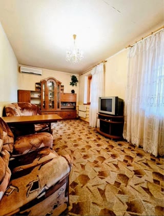 Продам 2к квартиру, Метро Київська, Центр