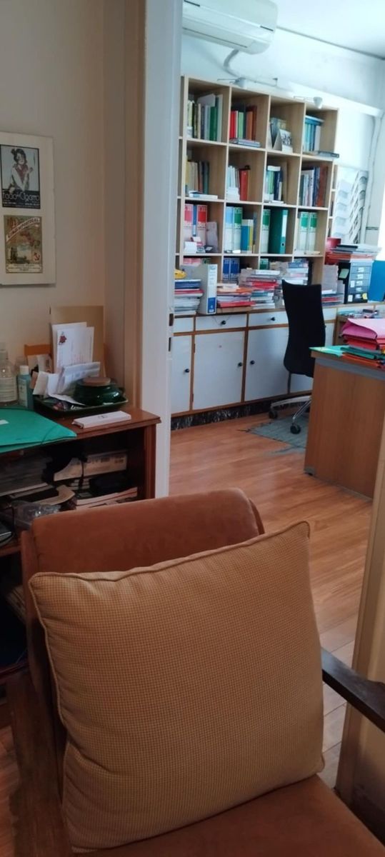 60 m² Office