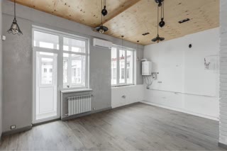 Продам 3 – кімнатну двоповерхову квартиру, вул. Дмитріївська, Харків