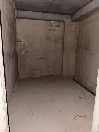 Продается офисное помещение в Сабуртало.