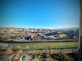 იყიდება 2 ოთახიანი ბინა საბურთალოზე