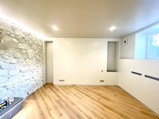 Круглоуниверситетська, Бессарабка. Продам шоурум офіс