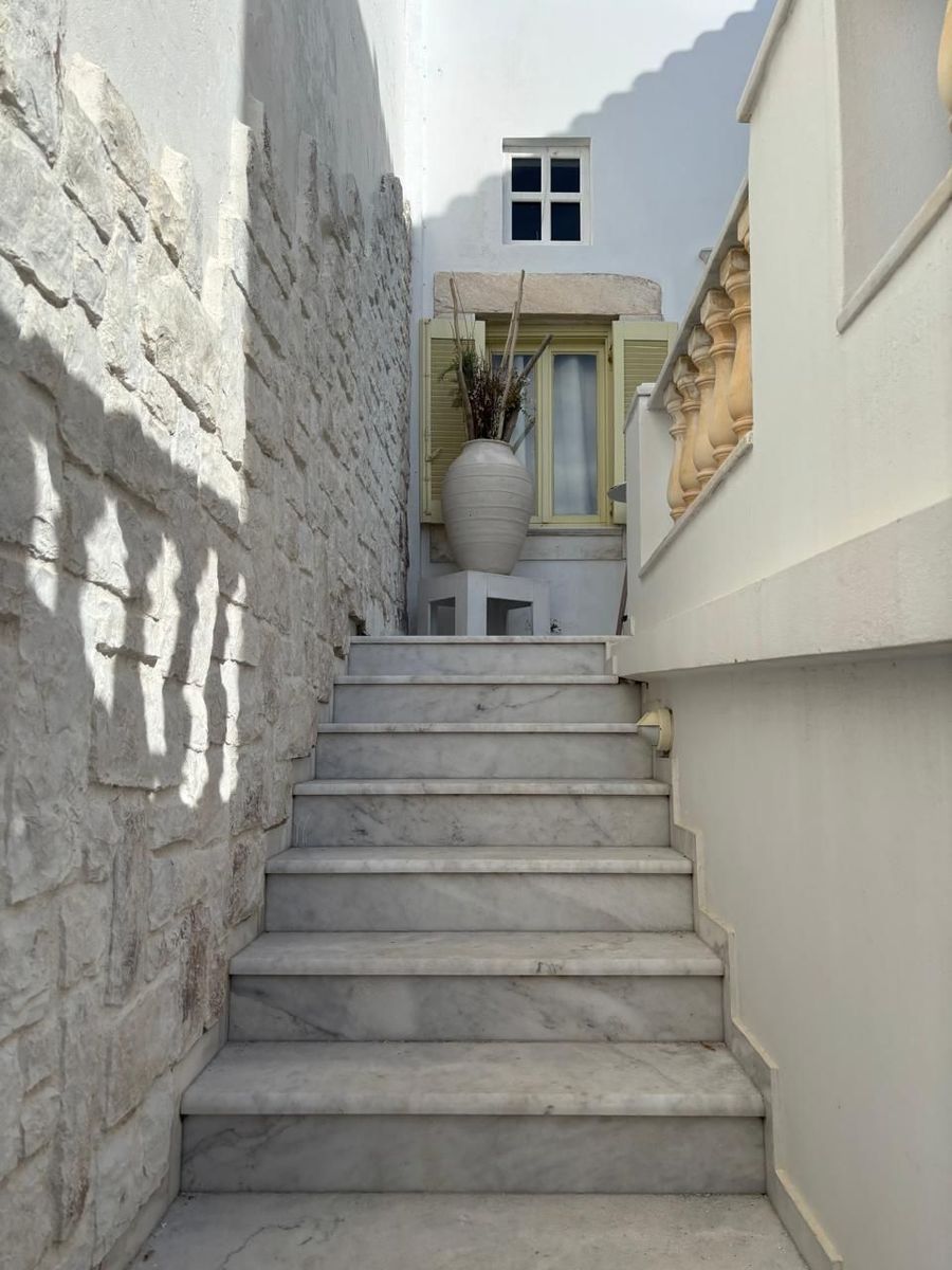 196 m² Maisonette