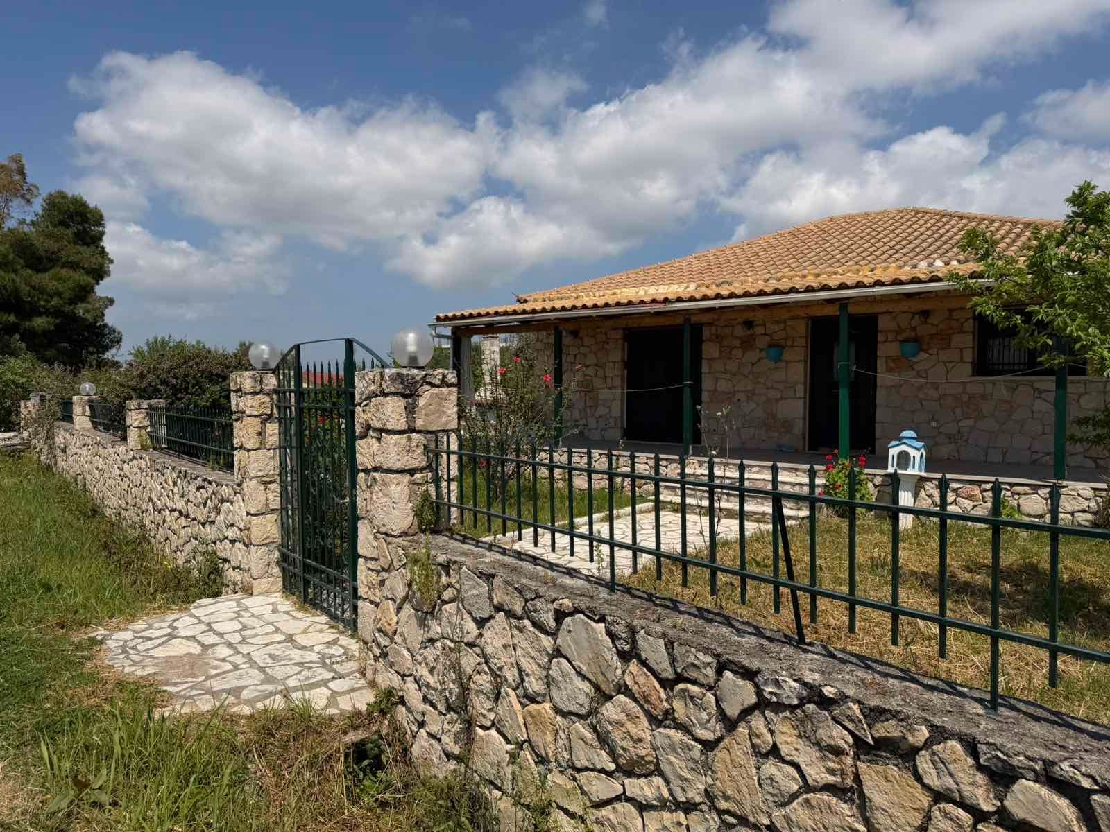 100 m² Detached House