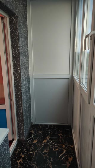 продам 3х кімнатну квартиру в місті Ізюм