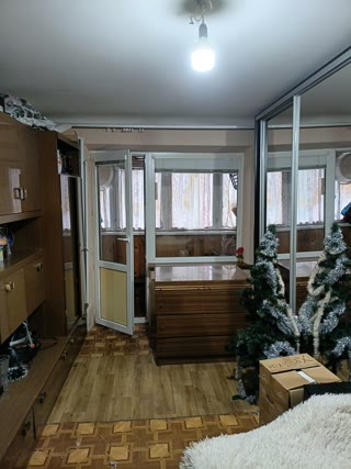 Продам 3-х кімнатну, ХТЗ, м Індустріальна