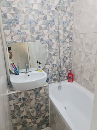 Продам 4х к квартиру Залютино, Холодна Гора