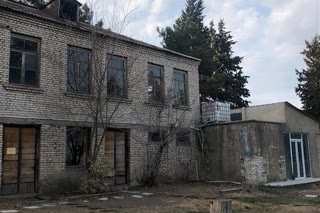 ქირავდება თელეთში სახლი ნაკვეთით