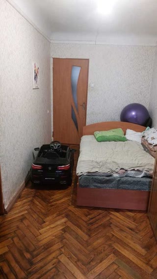 Продаж 3-кімнатної квартири на Чоколовці