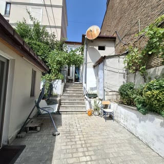 Charming Private House for Sale in the Heart of Old Tbilisi – Metekhi Street.