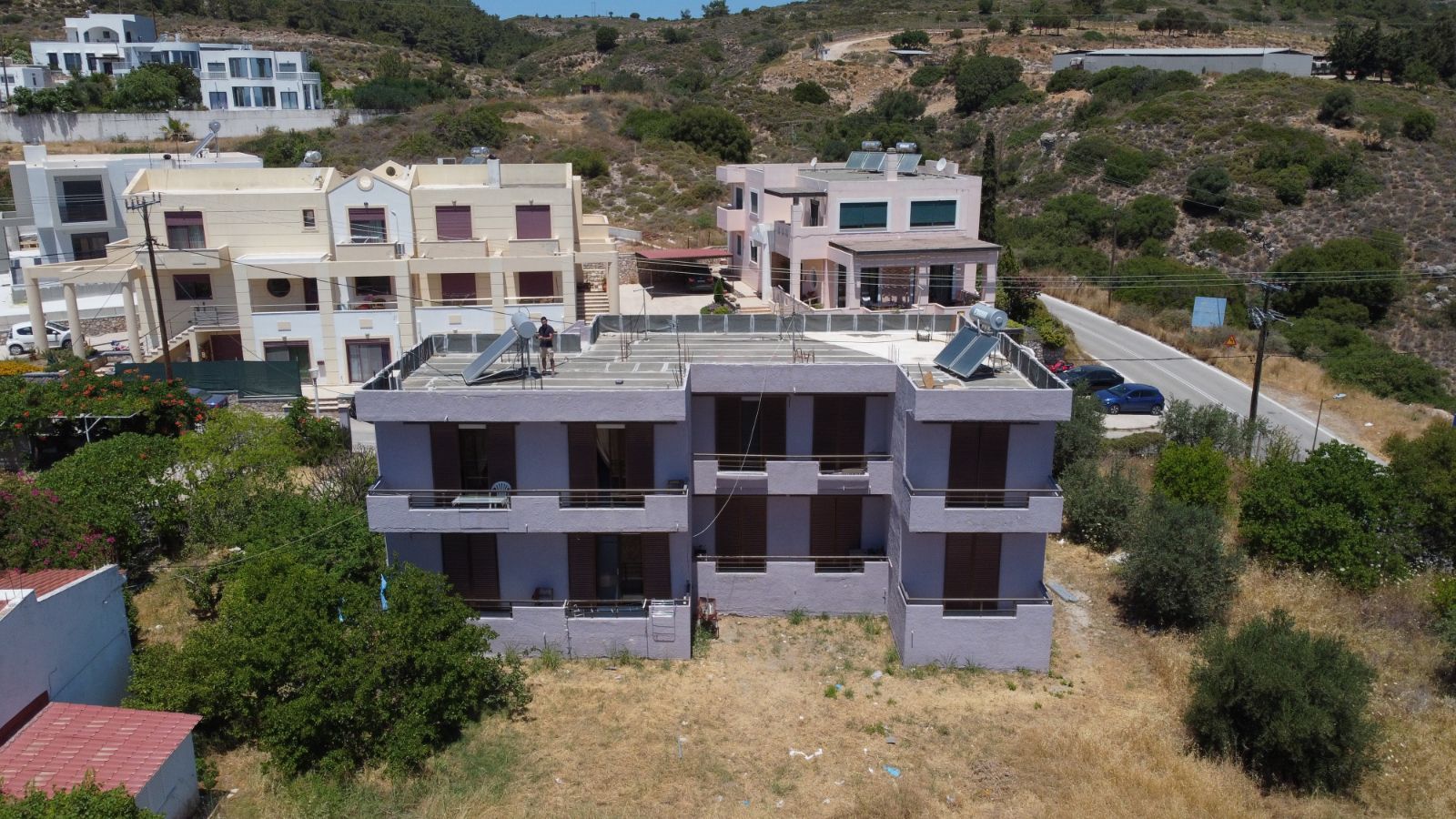 Διαμερίσματα, 200τ.μ.