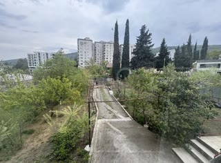 იყიდება 7 ოთახიანი კერძო სახლი ორთაჭალაში