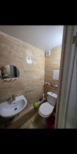 Продам гостинку Воробьевы Горы 8, Салтовка