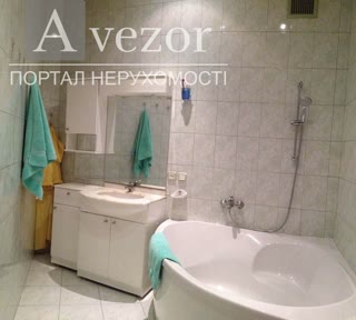 Продажа 3-х комнатної квартири в центрі міста