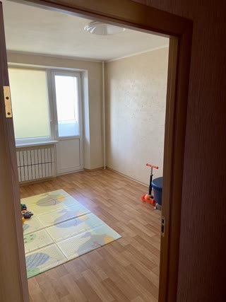 Продам 4х кімнатну квартиру. Алексеївка