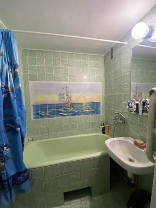 Продаж 3-кімнатної квартири у Солом’янському районі (Чоколівка)