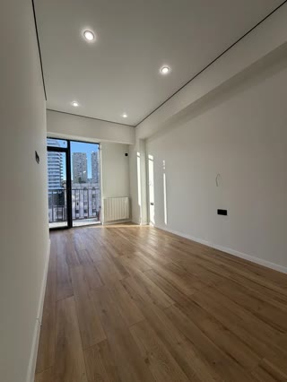 2-room apartment for sale in Apex complex