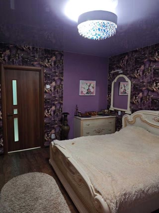 For Sale 2-room Apartment Center