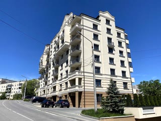 Sale of a 2-room apartment in the center of Truskavets