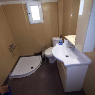 90 m² Apartment