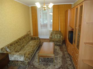 Продаю 1 к.кв  м.Студенческа, 520 мкр-н, Салтовка