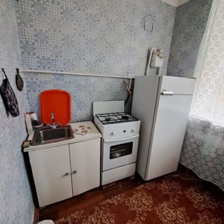 Продам 2к квартиру на Морозова