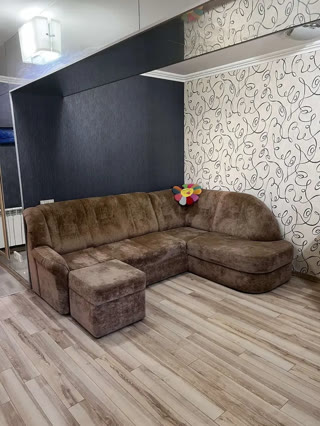 იყიდება 2 ოთახიანი ბინა საბურთალოზე