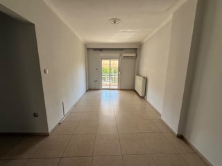 120 m² Apartment