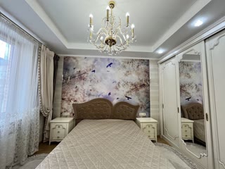 Продаж 3-кімнатної квартири в ЖК «Печерські Вежі» між метро Олімпійська та Палац Україна!
