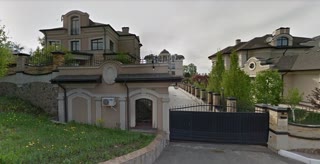 Продаю елітний особняк 700 м2. Ширма